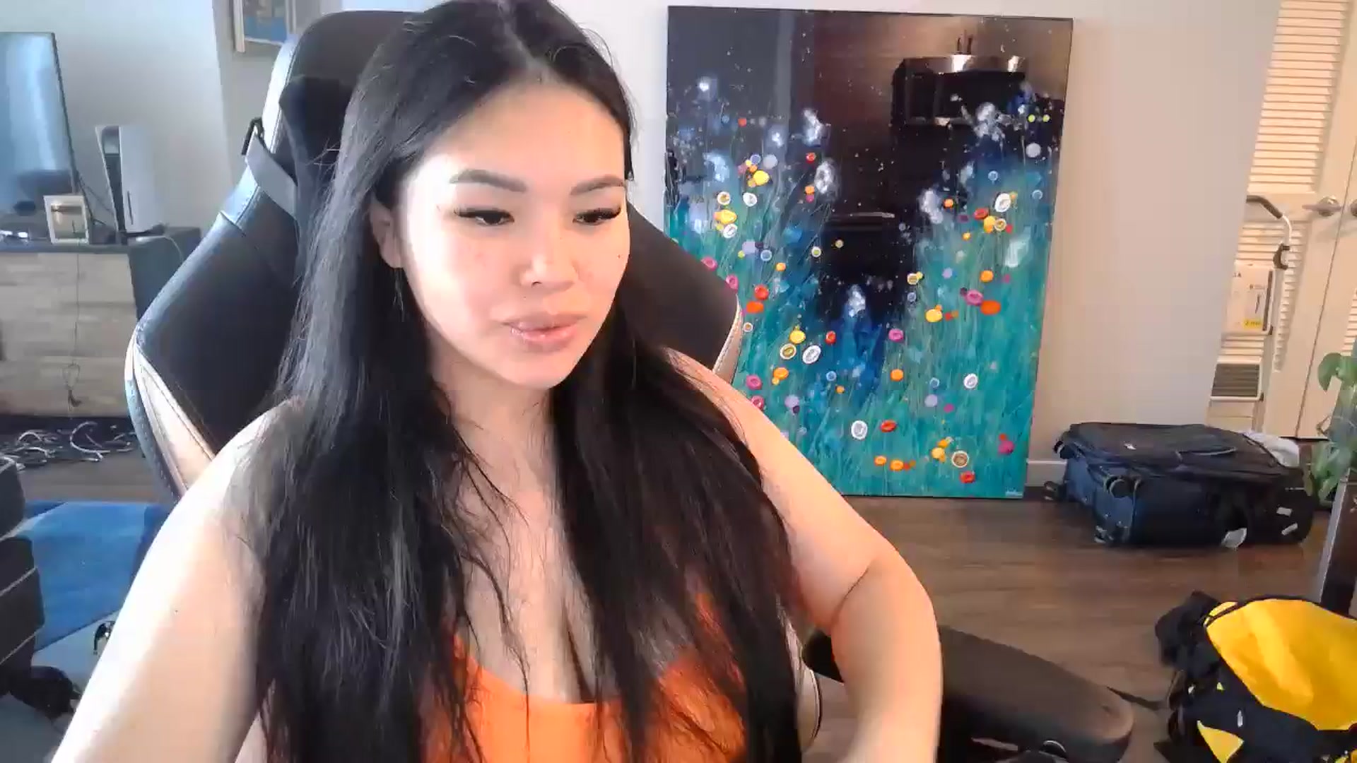 Gallery image thumbnail from DumplingHyuga's myfreecams stream on, 10/02/2024, 15:07 image 5 of 20