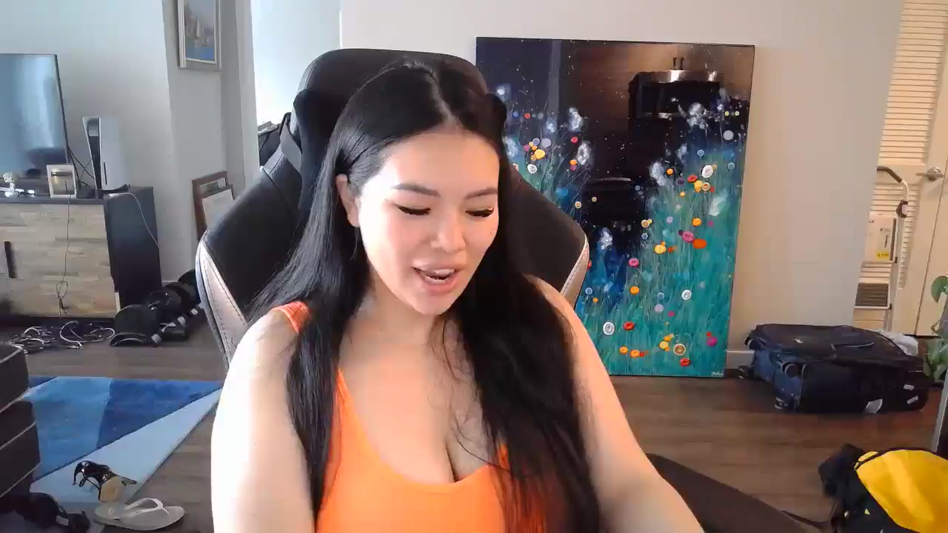 Gallery image thumbnail from DumplingHyuga's myfreecams stream on, 10/02/2024, 15:07 image 11 of 20