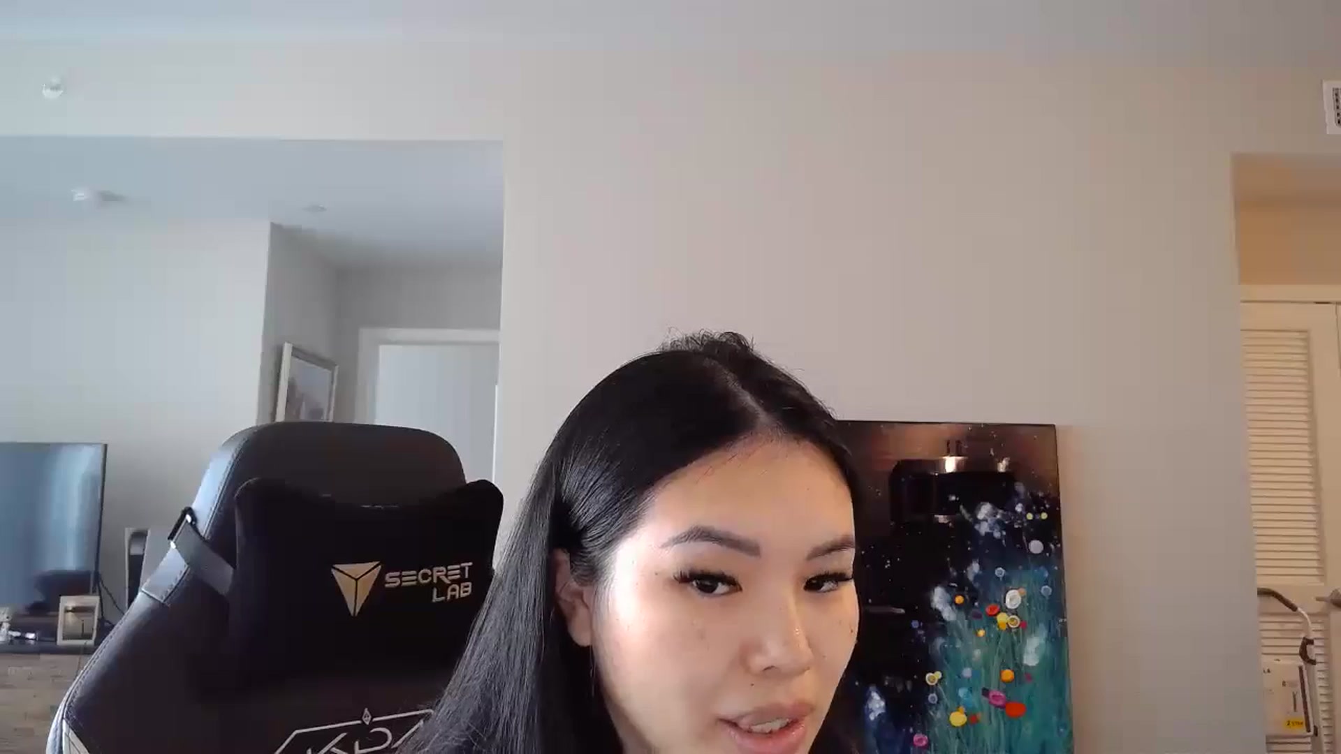 Gallery image thumbnail from DumplingHyuga's myfreecams stream on, 10/02/2024, 15:07 image 14 of 20