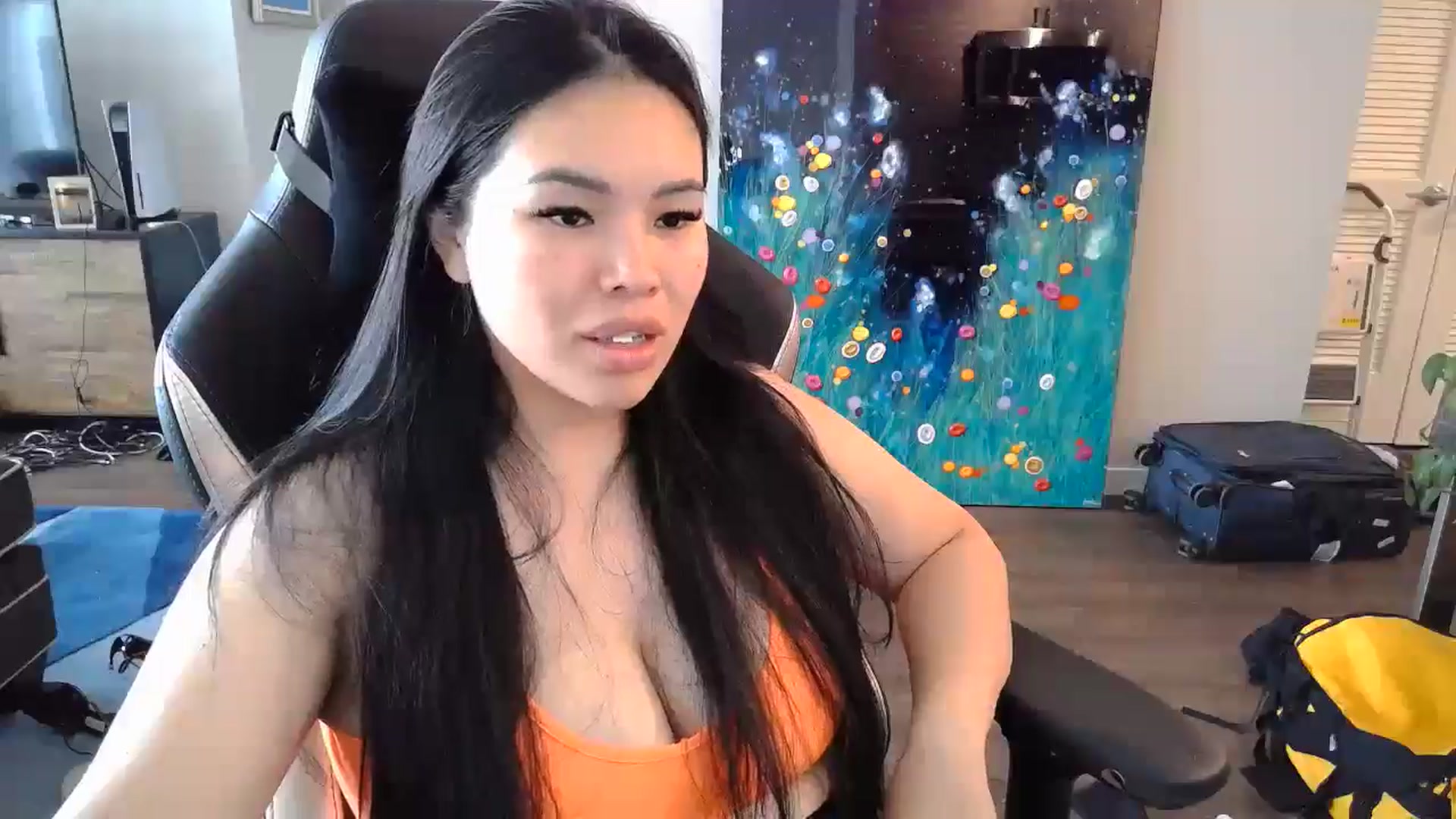 Gallery image thumbnail from DumplingHyuga's myfreecams stream on, 10/02/2024, 16:17 image 3 of 20