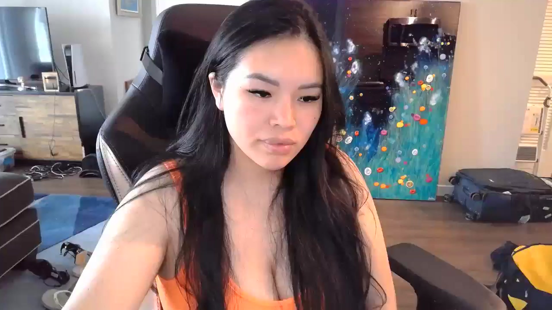 Gallery image thumbnail from DumplingHyuga's myfreecams stream on, 10/02/2024, 16:17 image 19 of 20