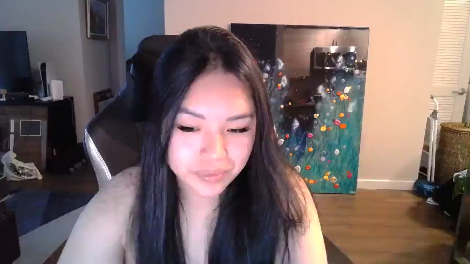 Gallery image thumbnail from DumplingHyuga's myfreecams stream on, 12/02/2024, 21:21 image 18 of 20