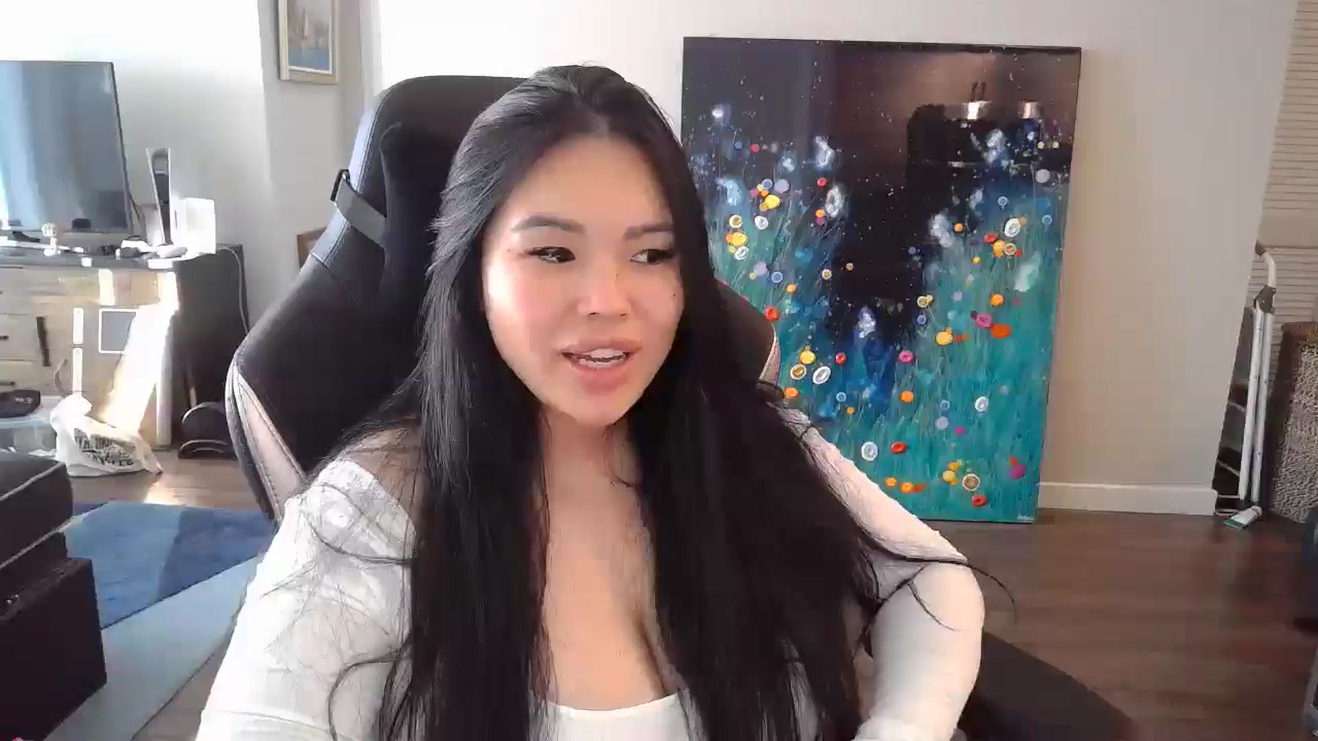 Gallery image thumbnail from DumplingHyuga's myfreecams stream on, 12/02/2024, 21:21 image 10 of 20