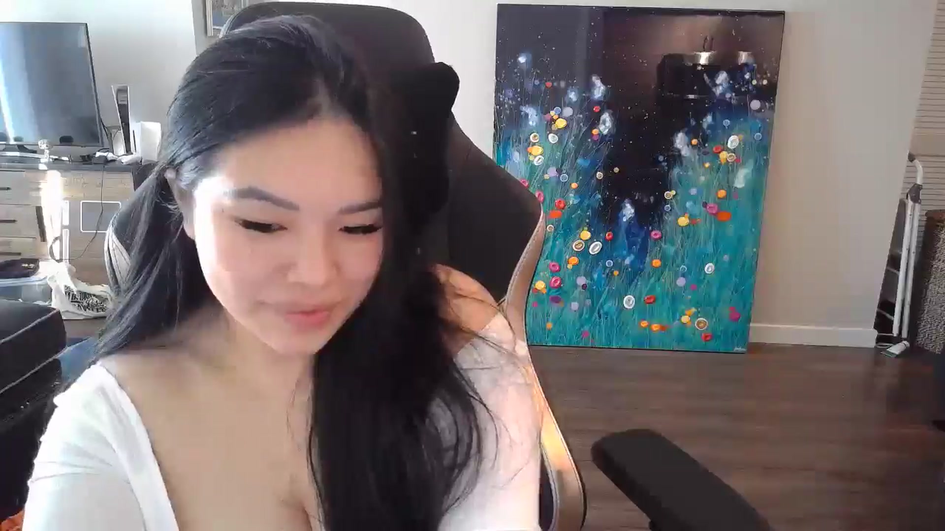 Gallery image thumbnail from DumplingHyuga's myfreecams stream on, 12/02/2024, 21:21 image 8 of 20