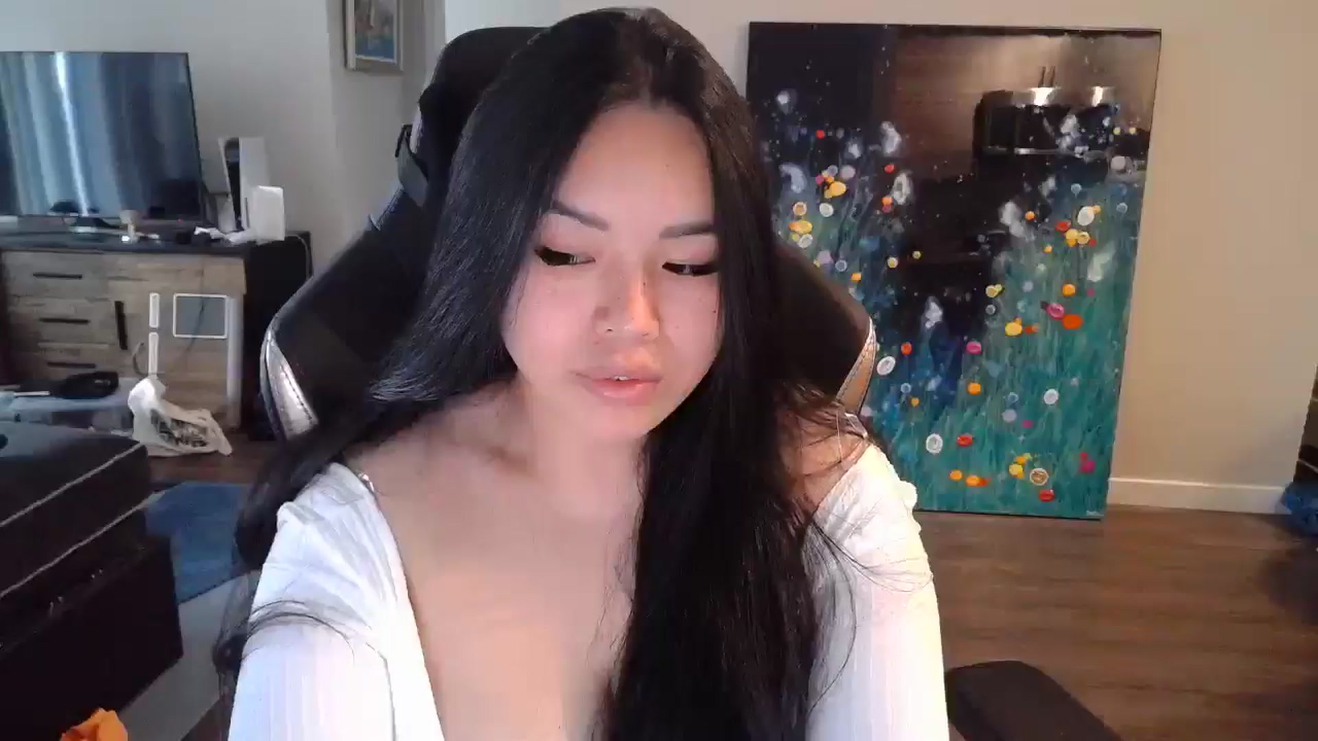 Gallery image thumbnail from DumplingHyuga's myfreecams stream on, 12/02/2024, 21:21 image 14 of 20