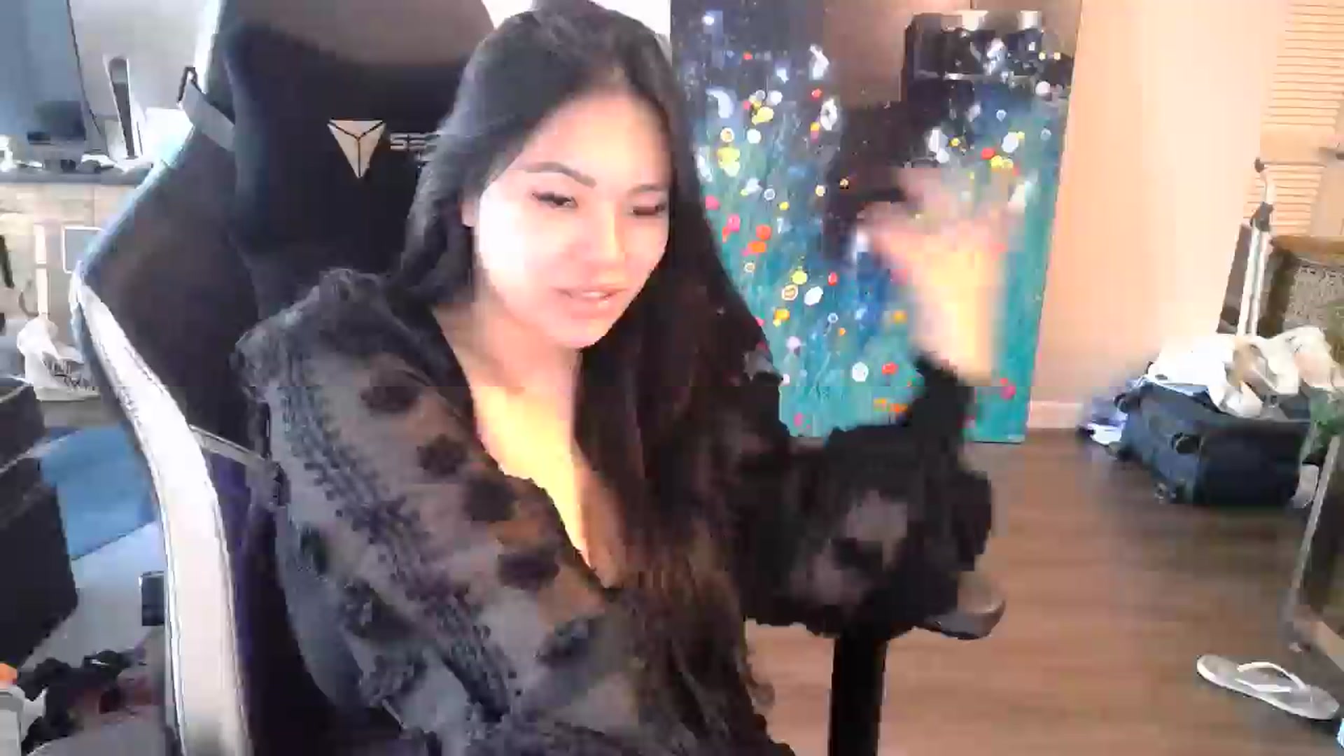 Gallery image thumbnail from DumplingHyuga's myfreecams stream on, 12/03/2024, 18:35 image 5 of 20