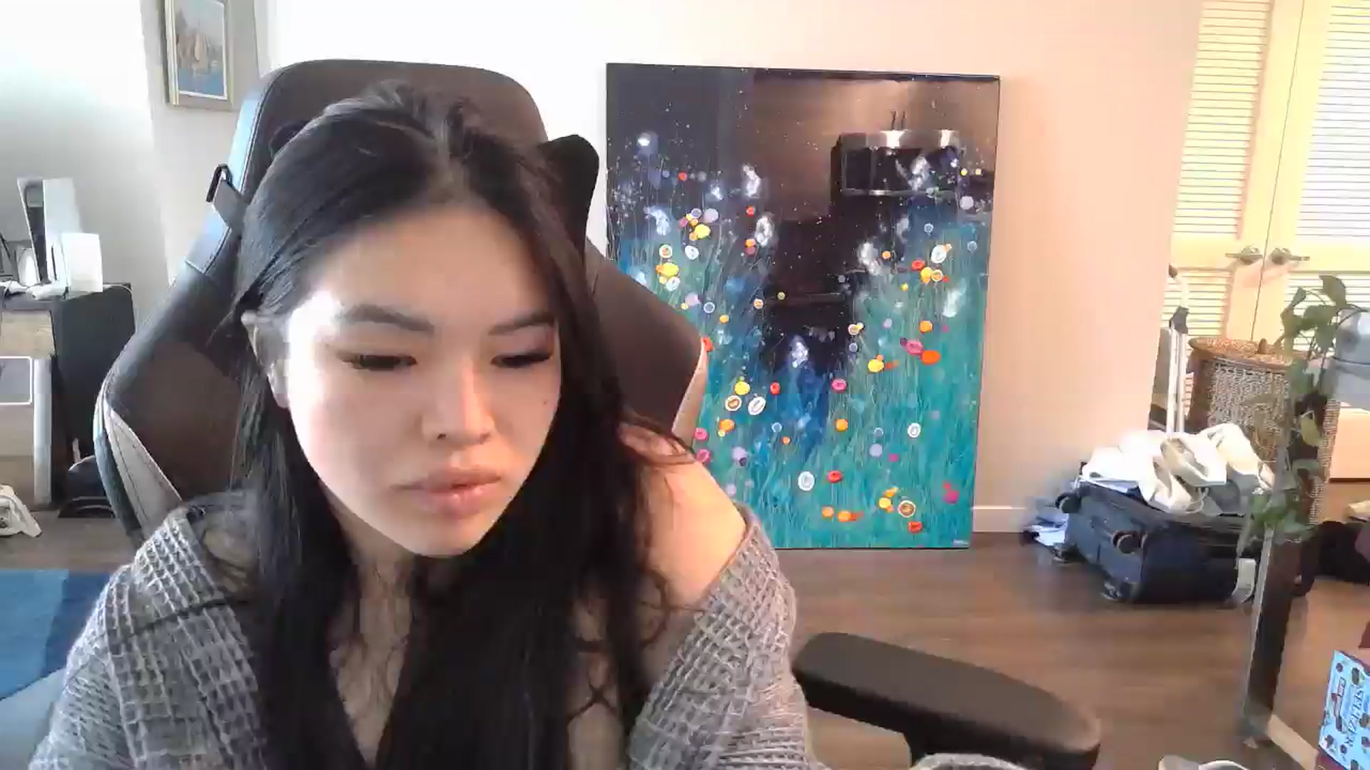 Gallery image thumbnail from DumplingHyuga's myfreecams stream on, 12/03/2024, 19:55 image 10 of 20