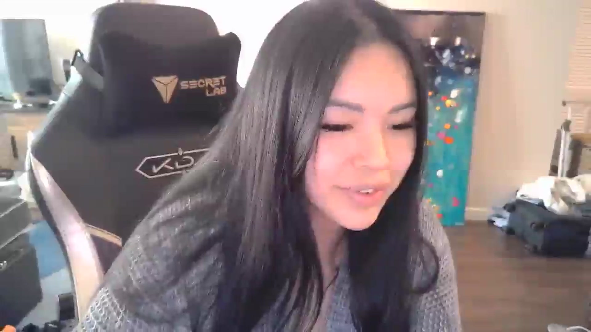 Gallery image thumbnail from DumplingHyuga's myfreecams stream on, 12/03/2024, 20:50 image 12 of 20