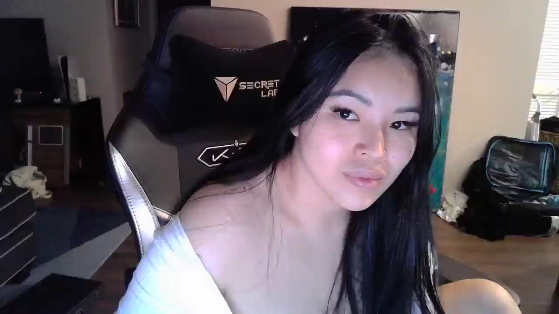 Gallery image thumbnail from DumplingHyuga's myfreecams stream on, 12/09/2024, 21:44 image 9 of 20