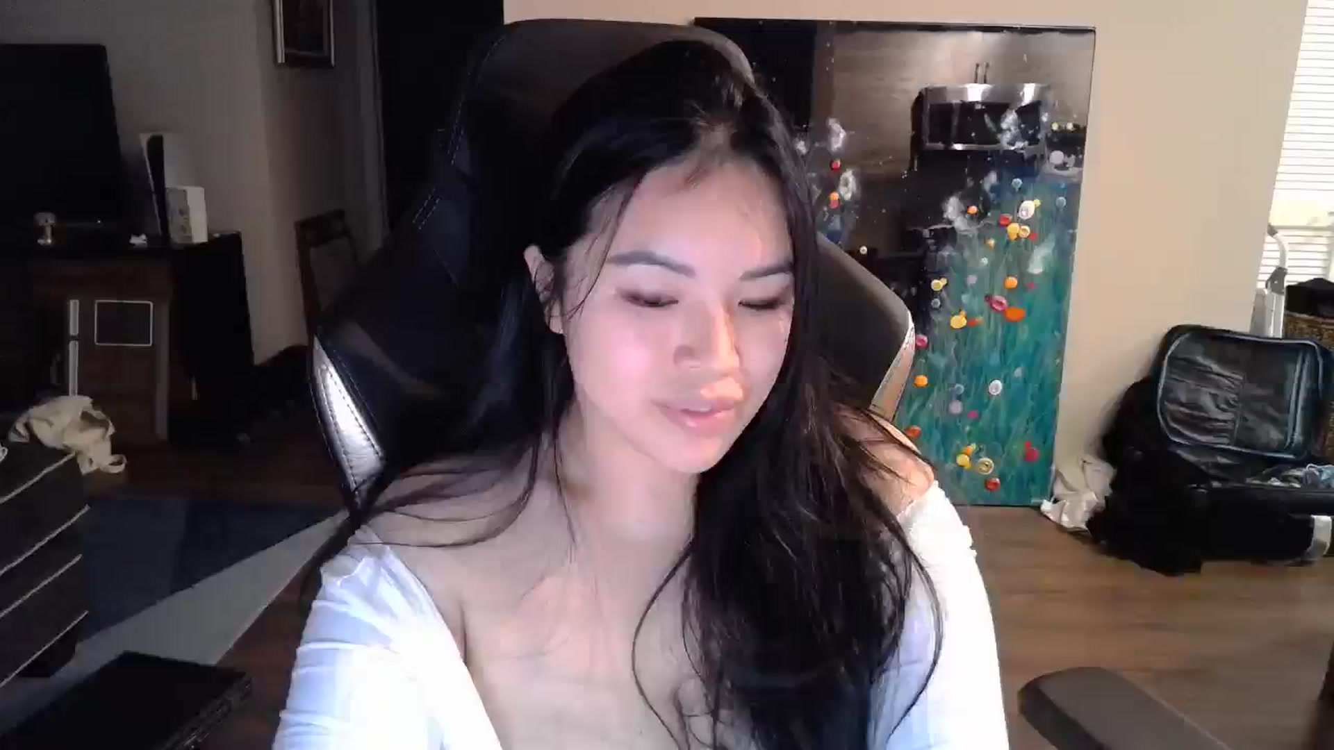 Gallery image thumbnail from DumplingHyuga's myfreecams stream on, 12/09/2024, 21:44 image 1 of 20
