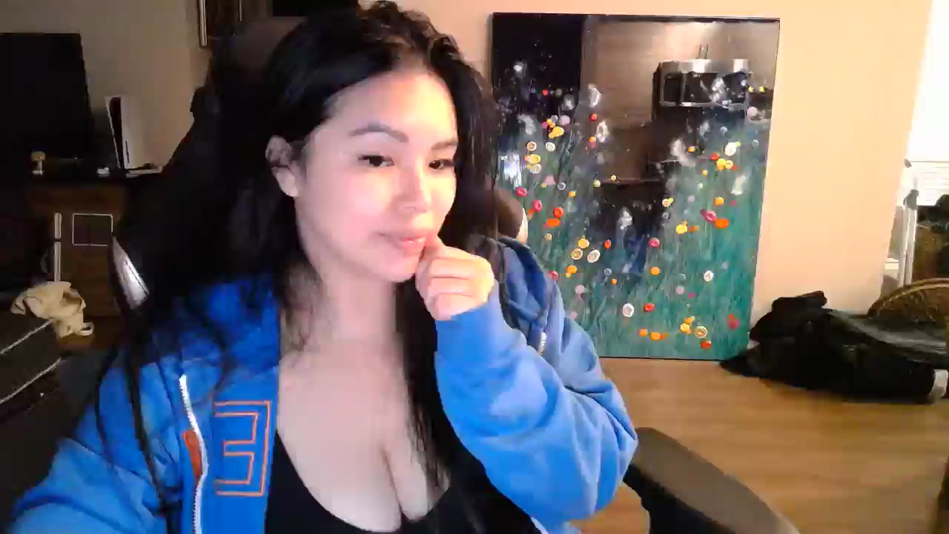 Gallery image thumbnail from DumplingHyuga's myfreecams stream on, 12/10/2024, 22:09 image 12 of 20