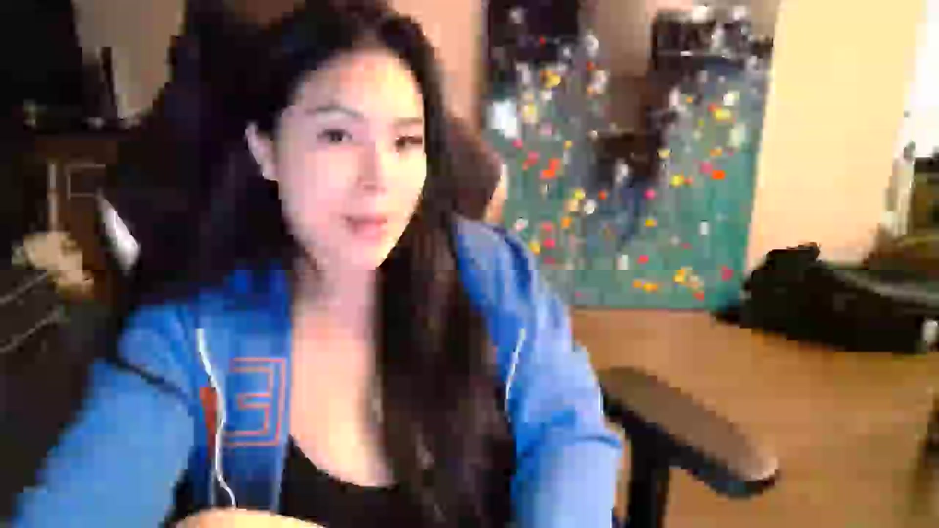 Gallery image thumbnail from DumplingHyuga's myfreecams stream on, 12/10/2024, 22:54 image 10 of 20