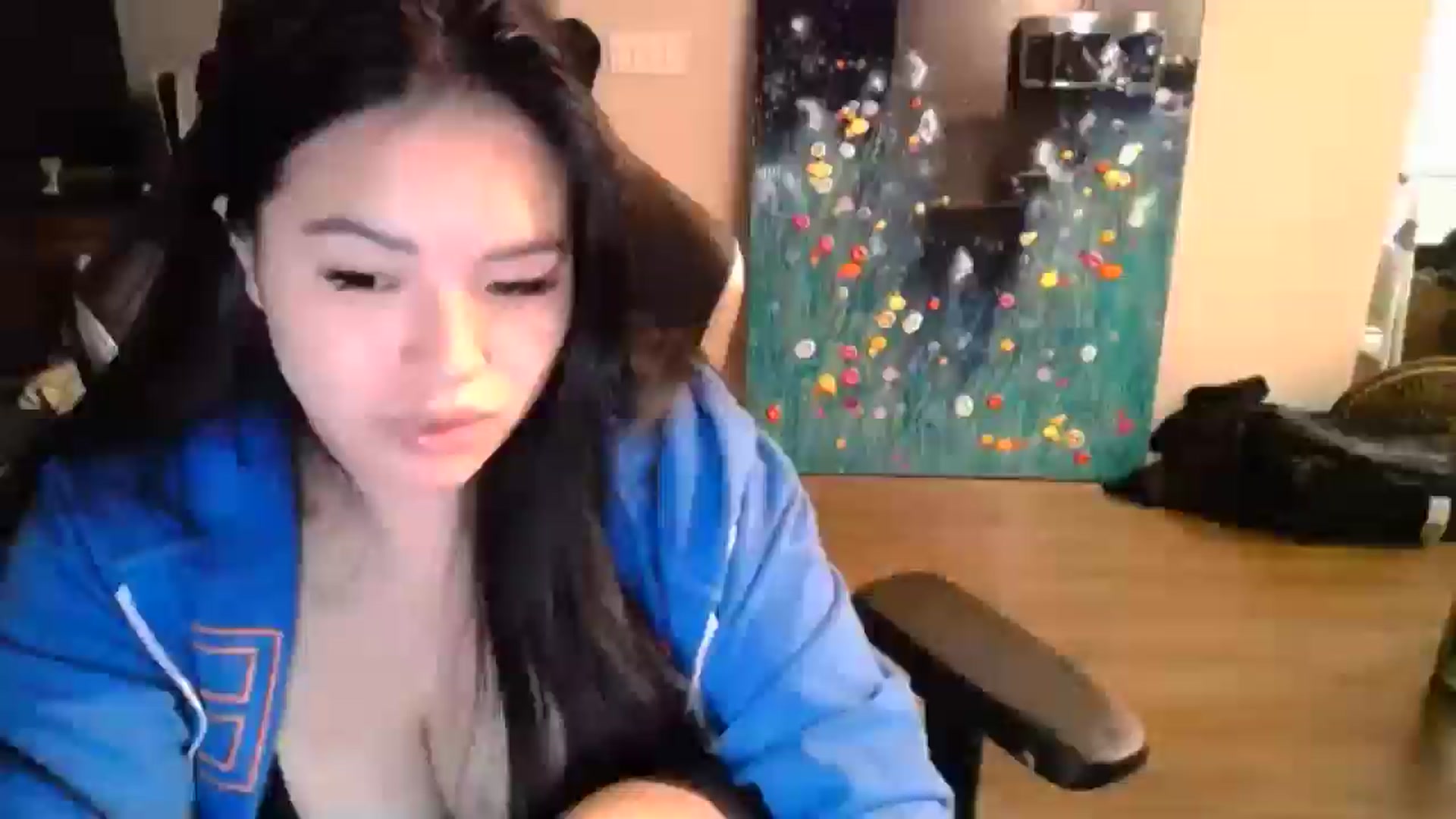 Gallery image thumbnail from DumplingHyuga's myfreecams stream on, 12/10/2024, 22:54 image 15 of 20