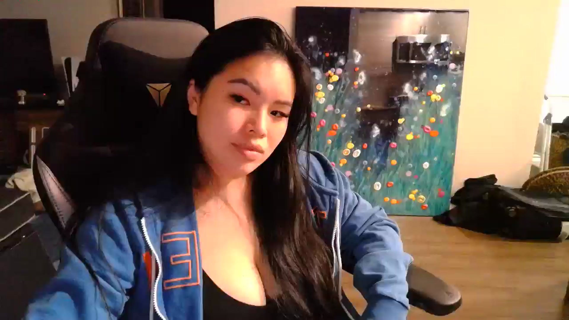 Gallery image thumbnail from DumplingHyuga's myfreecams stream on, 12/10/2024, 22:54 image 1 of 20