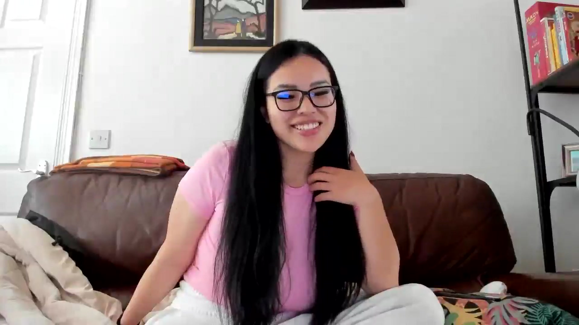 Gallery image thumbnail from DumplingHyuga's myfreecams stream on, 05/01/2025, 17:56 image 6 of 20