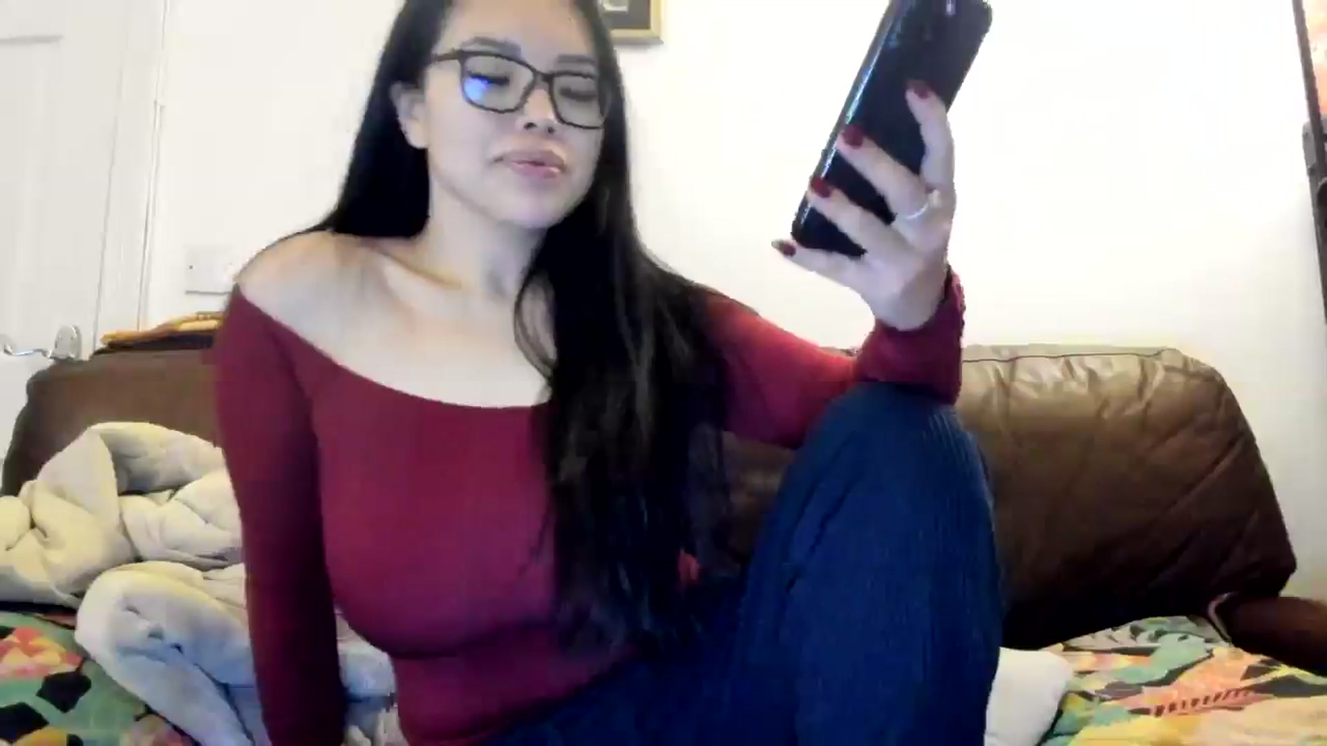 Gallery image thumbnail from DumplingHyuga's myfreecams stream on, 05/03/2025, 21:45 image 5 of 20