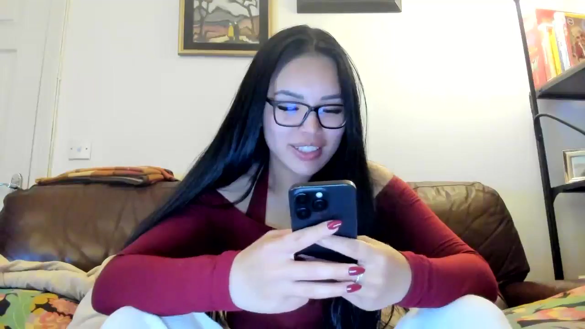 Gallery image thumbnail from DumplingHyuga's myfreecams stream on, 05/04/2025, 24:07 image 19 of 20