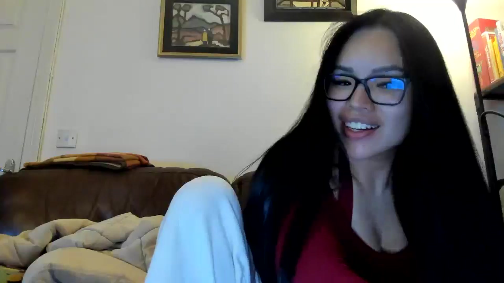 Gallery image thumbnail from DumplingHyuga's myfreecams stream on, 05/04/2025, 24:07 image 4 of 20