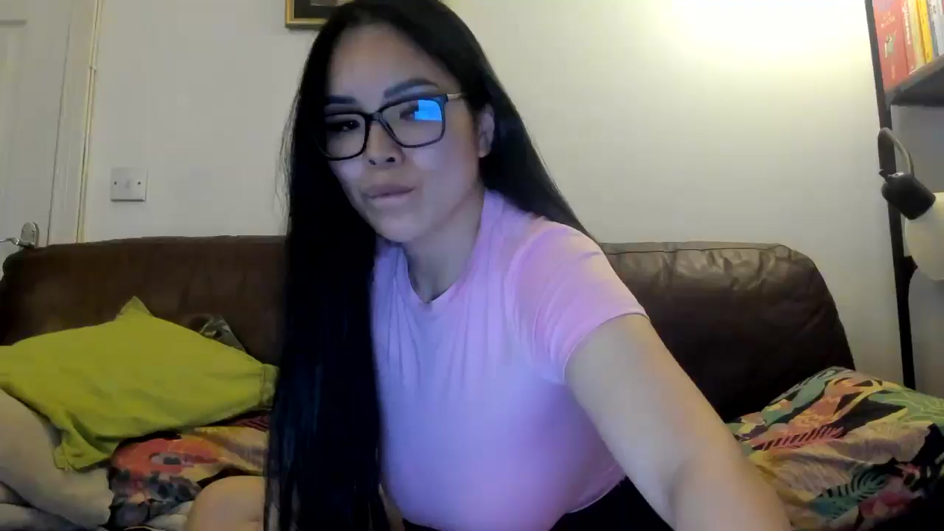 Gallery image thumbnail from DumplingHyuga's myfreecams stream on, 05/08/2025, 23:43 image 11 of 20
