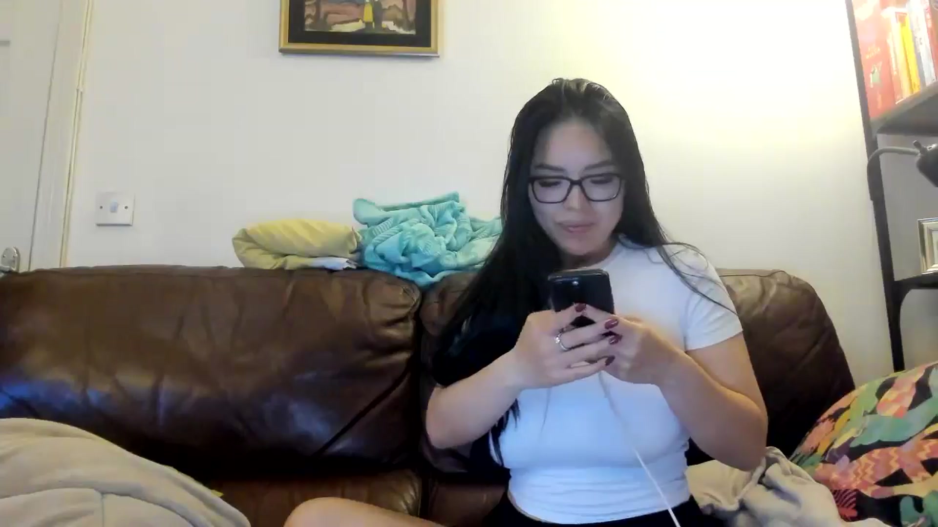 Gallery image thumbnail from DumplingHyuga's myfreecams stream on, 05/15/2025, 21:44 image 4 of 20