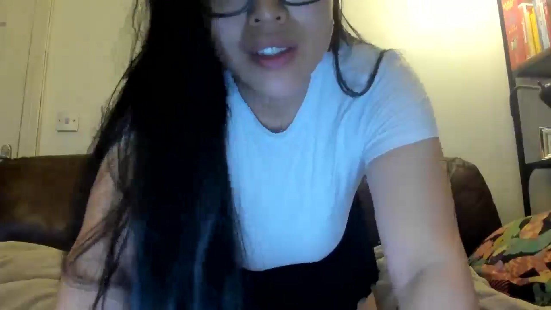 Gallery image thumbnail from DumplingHyuga's myfreecams stream on, 05/15/2025, 21:44 image 2 of 20