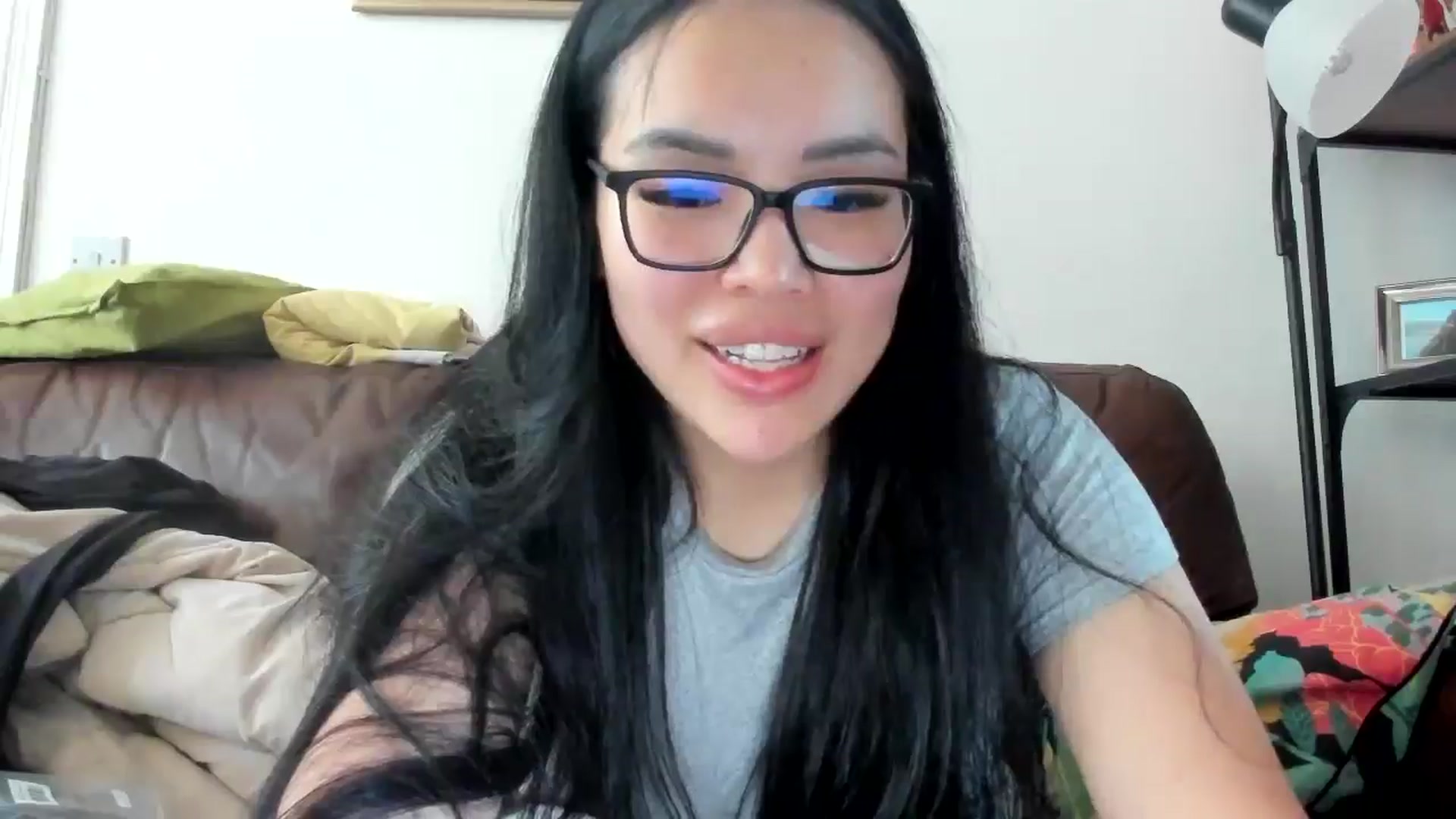 Gallery image thumbnail from DumplingHyuga's myfreecams stream on, 05/18/2025, 19:24 image 7 of 20