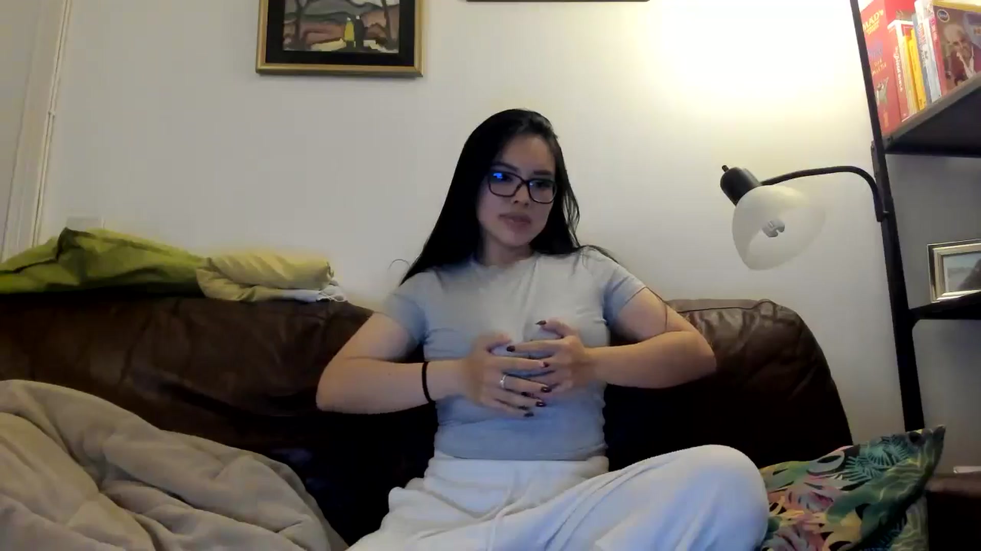 Gallery image thumbnail from DumplingHyuga's myfreecams stream on, 05/18/2025, 22:35 image 18 of 20
