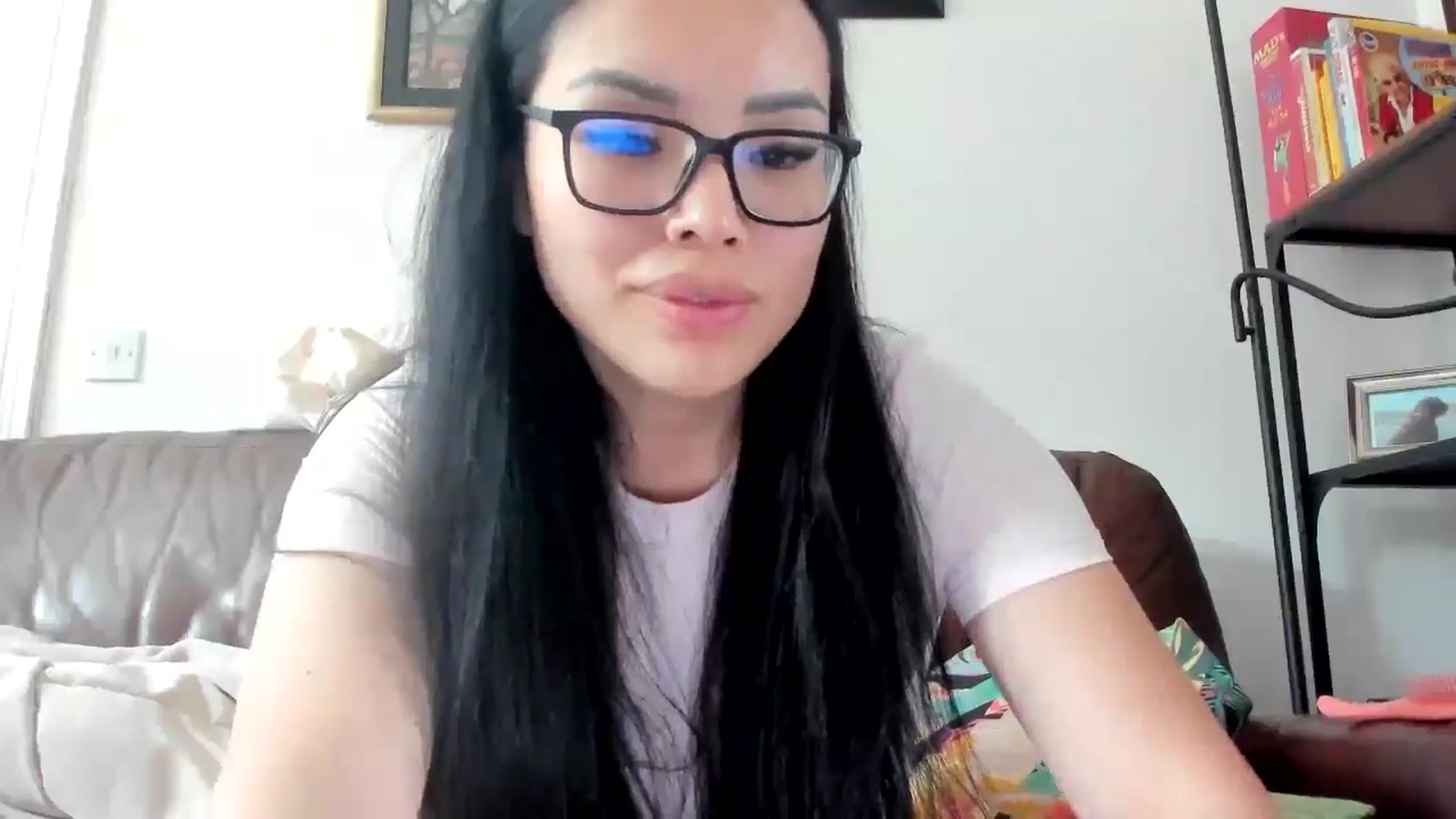 Gallery image thumbnail from DumplingHyuga's myfreecams stream on, 06/02/2025, 17:12 image 13 of 20