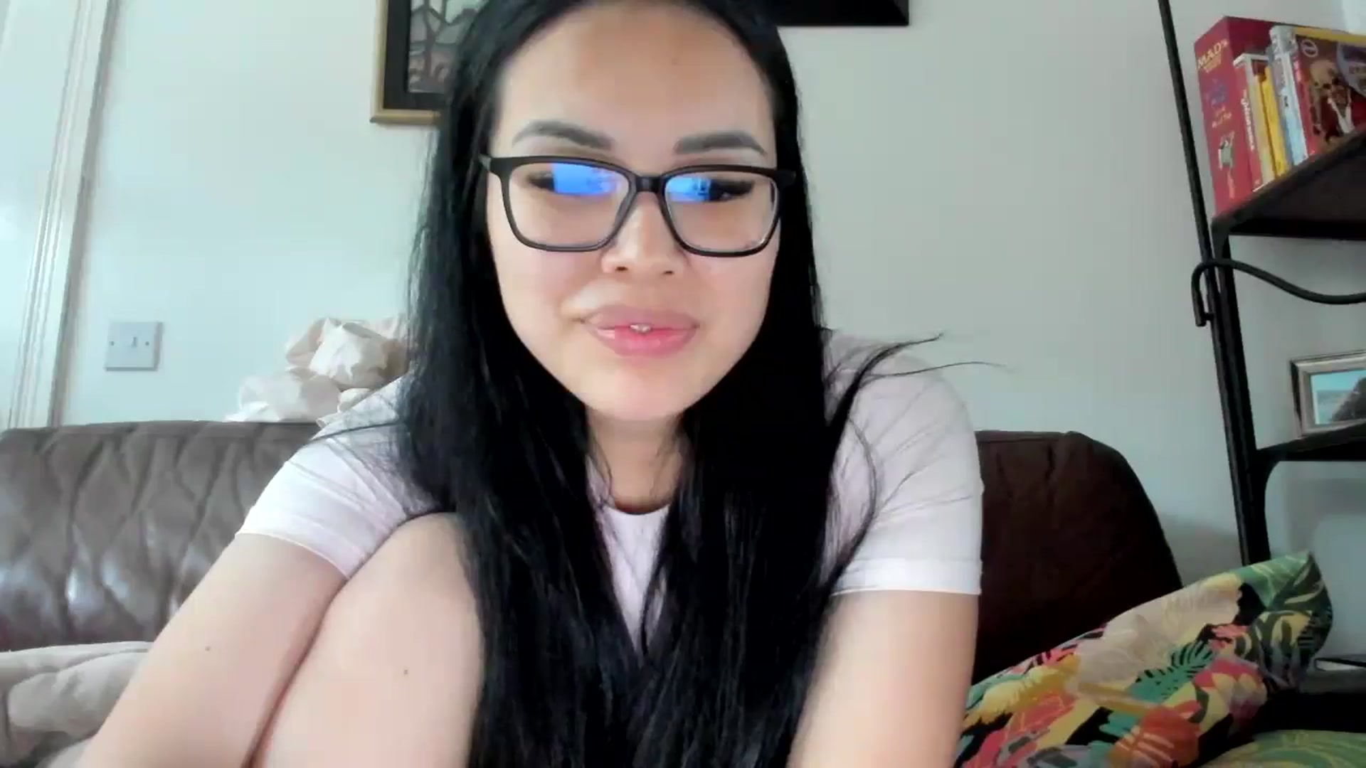 Gallery image thumbnail from DumplingHyuga's myfreecams stream on, 06/02/2025, 19:08 image 3 of 20