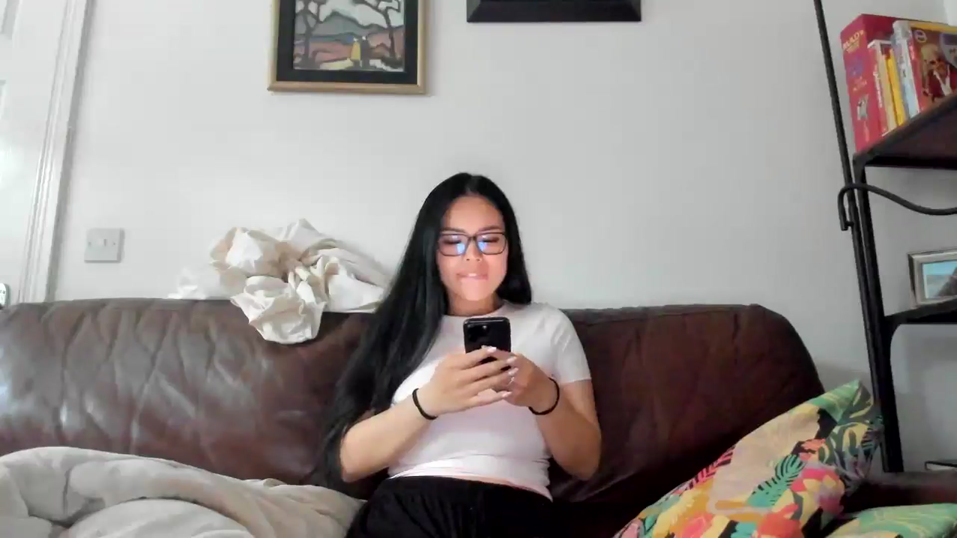 Gallery image thumbnail from DumplingHyuga's myfreecams stream on, 06/02/2025, 19:08 image 10 of 20