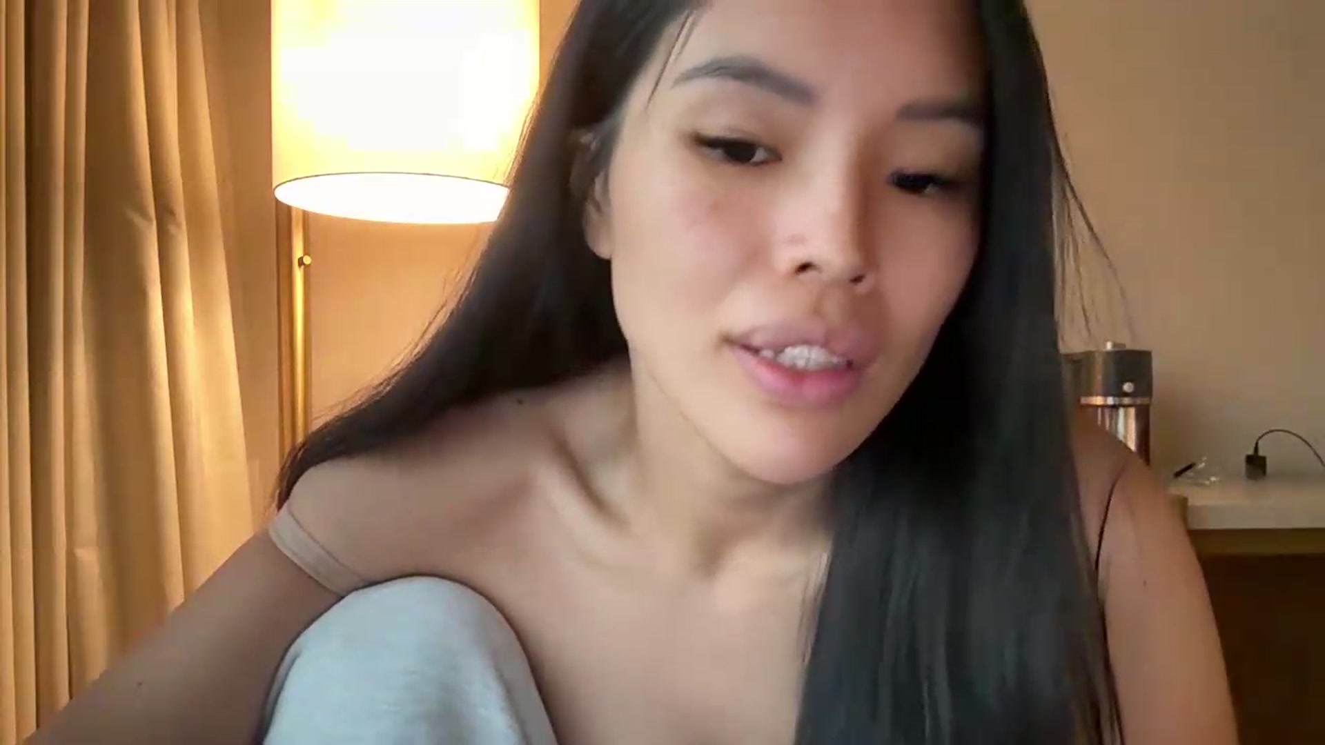 Gallery image thumbnail from DumplingHyuga's myfreecams stream on, 07/08/2026, 19:50 image 20 of 20