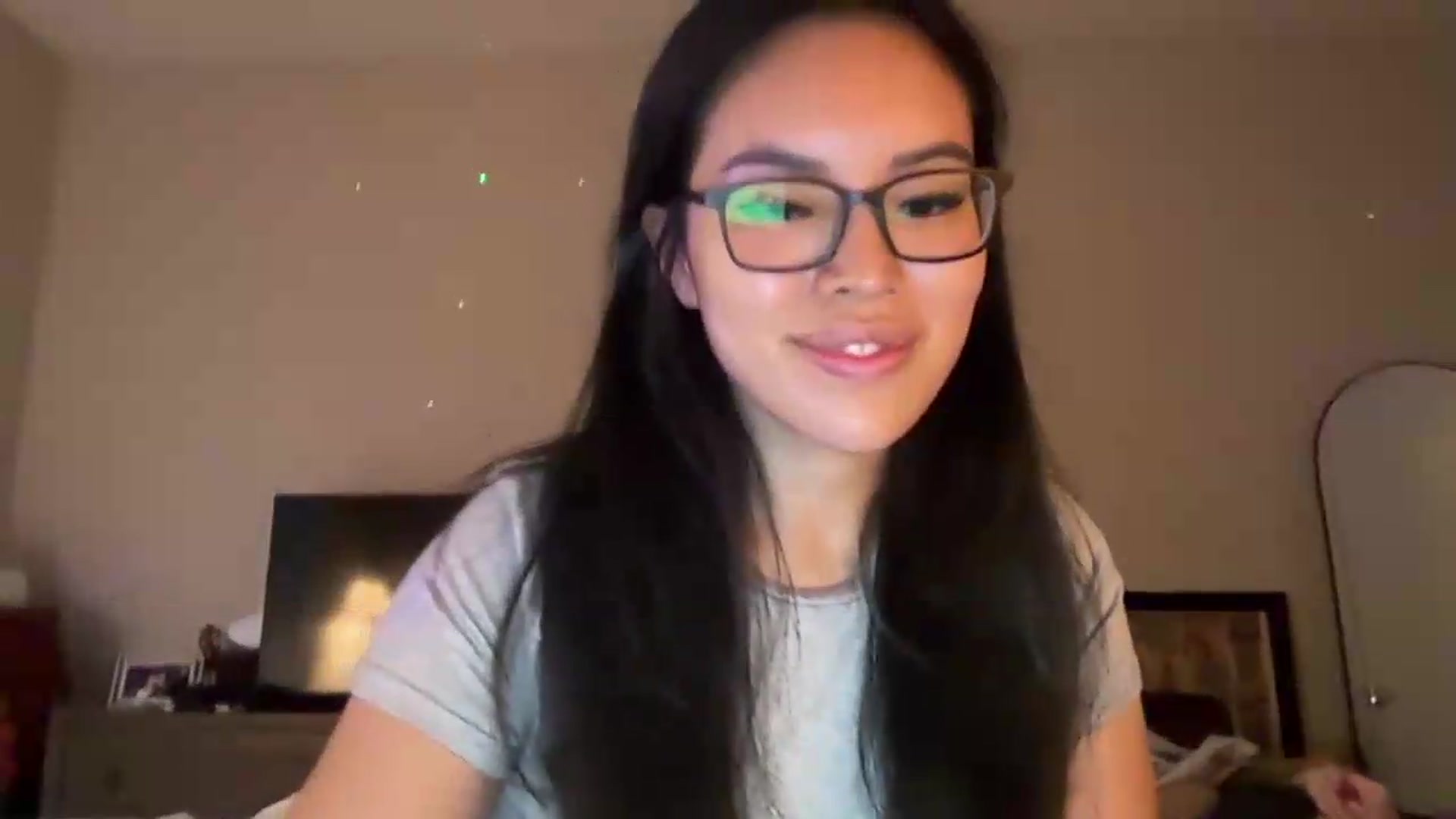 Gallery image thumbnail from DumplingHyuga's myfreecams stream on, 07/10/2026, 24:09 image 20 of 20