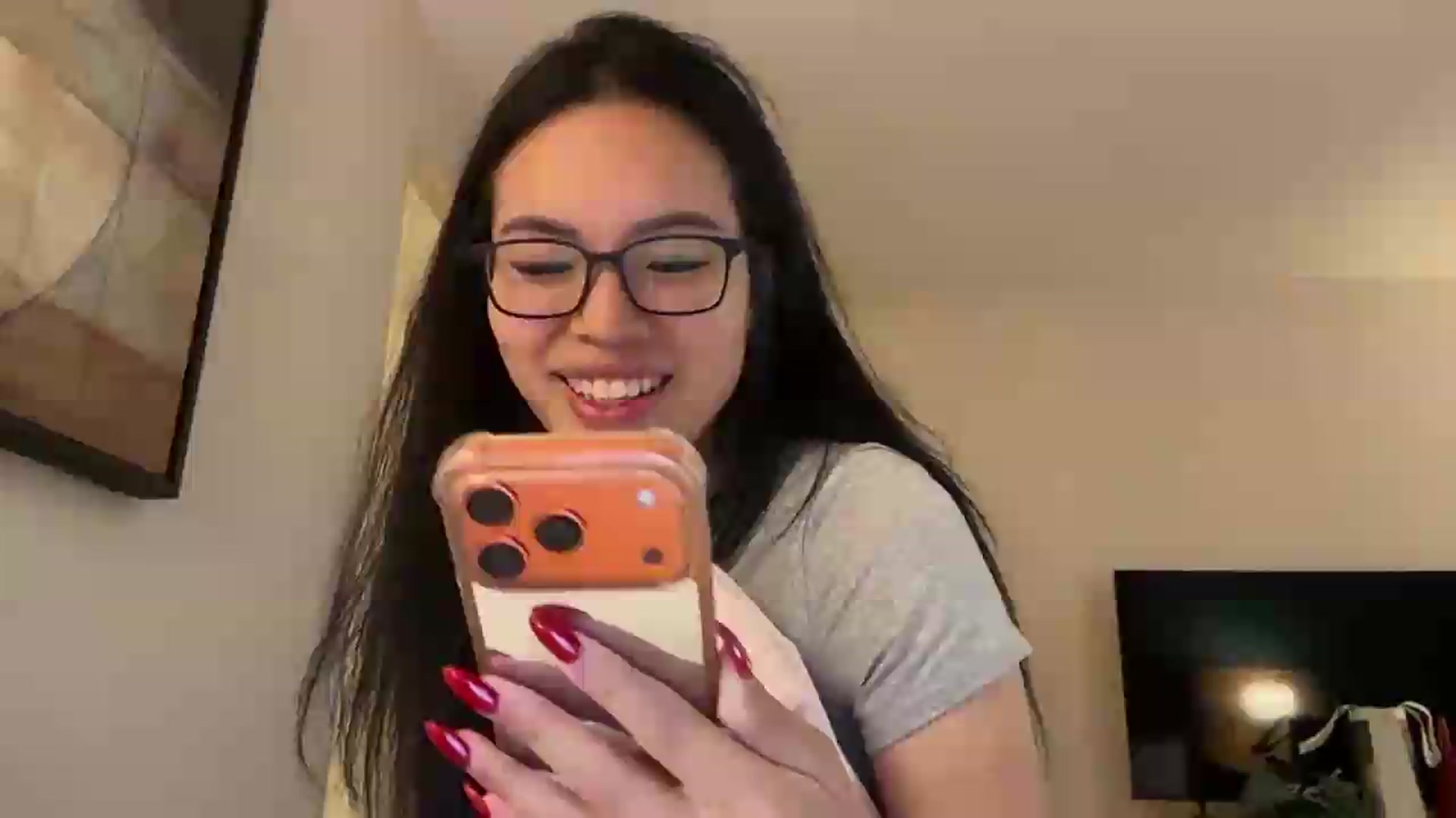 Gallery image thumbnail from DumplingHyuga's myfreecams stream on, 07/21/2026, 14:55 image 4 of 20