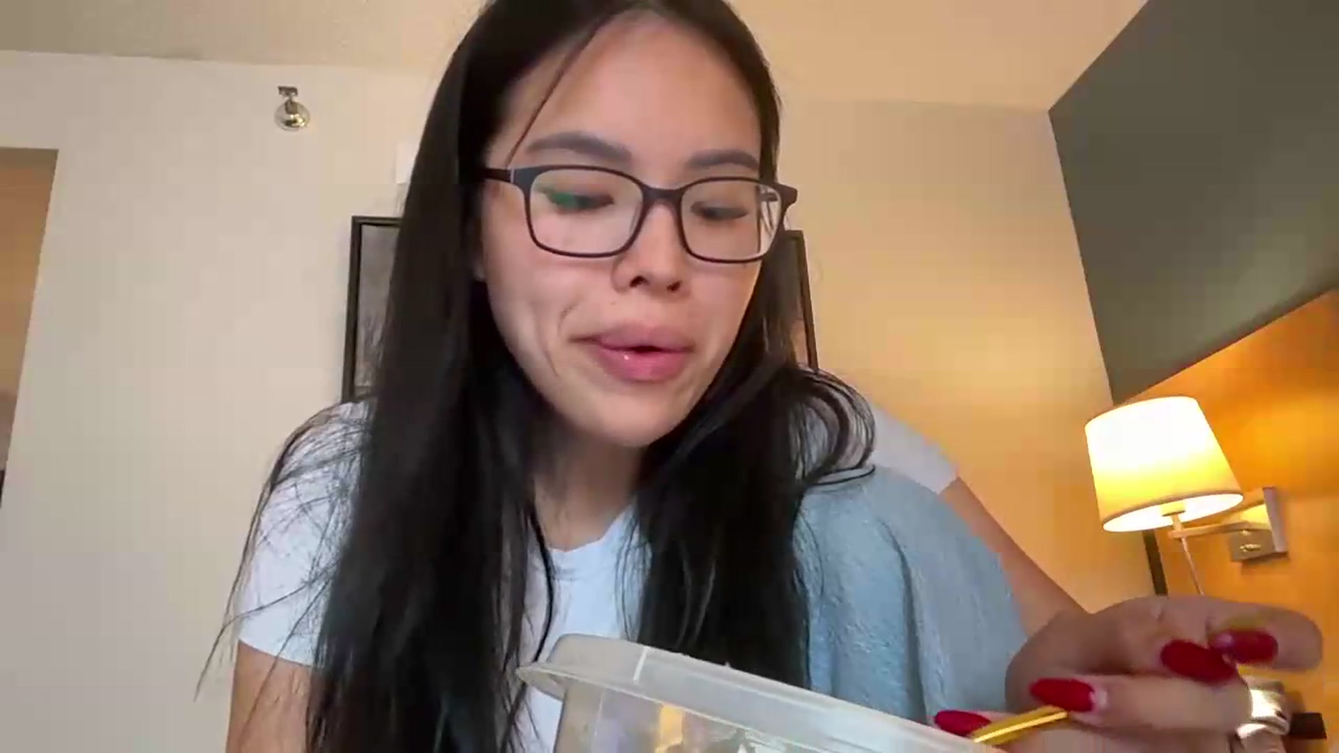 Gallery image thumbnail from DumplingHyuga's myfreecams stream on, 07/22/2026, 18:47 image 14 of 20