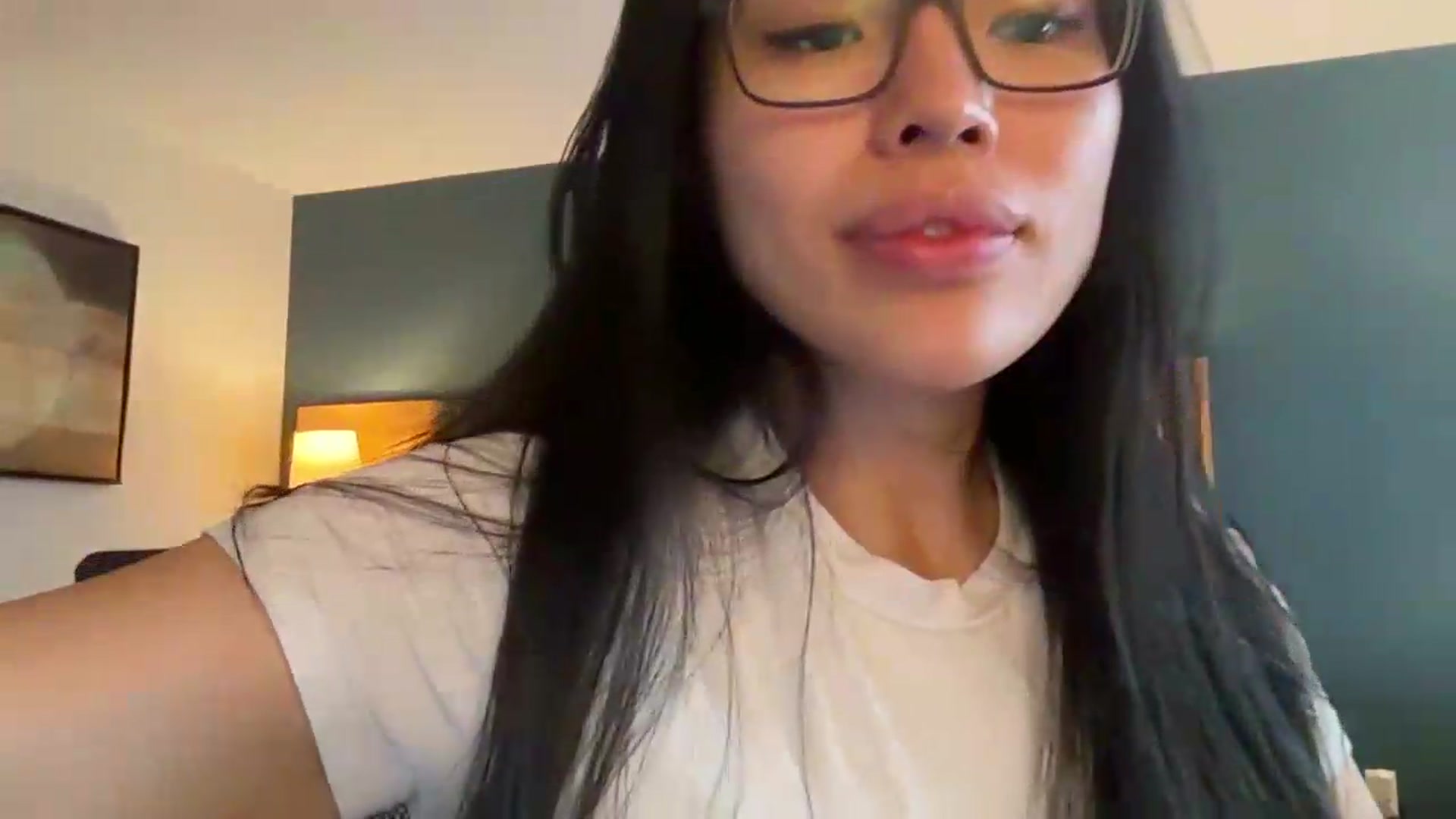 Gallery image thumbnail from DumplingHyuga's myfreecams stream on, 07/22/2026, 21:29 image 13 of 20