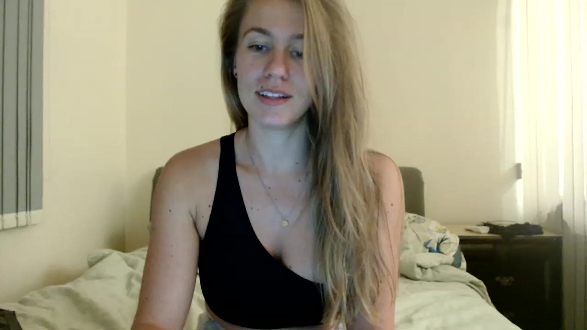 Gallery image thumbnail from Dutchbooty's myfreecams stream on, 01/25/2023, 15:19 image 14 of 20