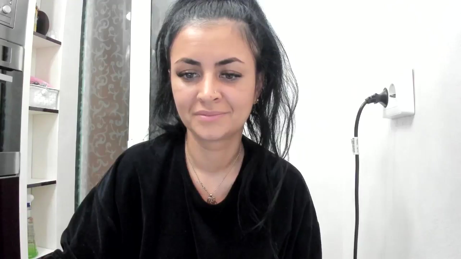 Gallery image thumbnail from E13Ktra_'s myfreecams stream on, 11/19/2024, 24:05 image 18 of 20