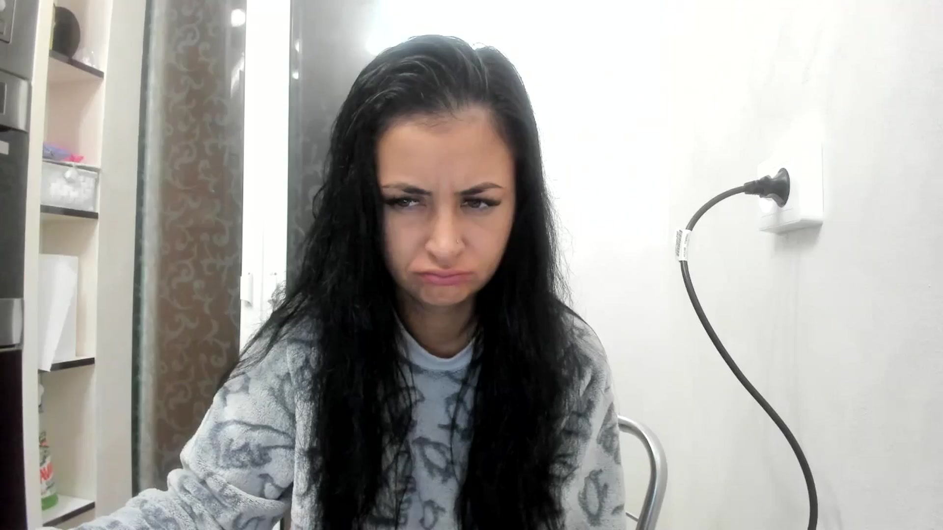 Gallery image thumbnail from E13Ktra_'s myfreecams stream on, 11/19/2024, 23:31 image 5 of 20