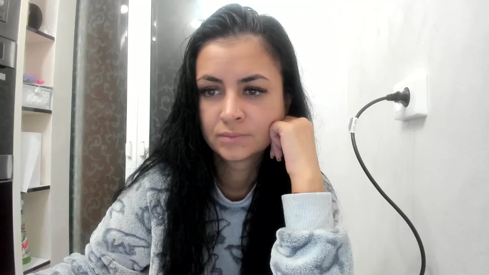Gallery image thumbnail from E13Ktra_'s myfreecams stream on, 11/19/2024, 23:31 image 1 of 20