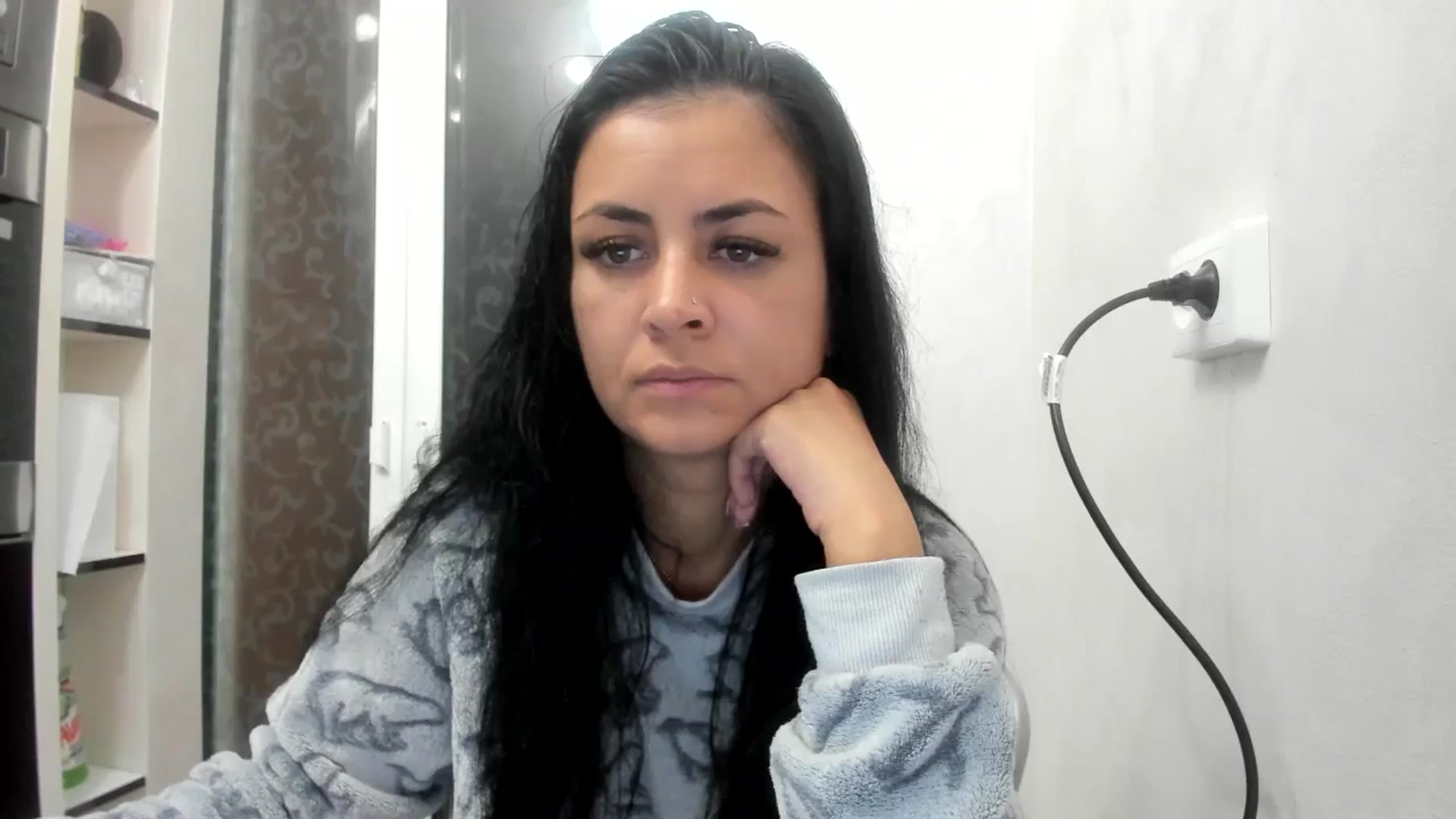 Gallery image thumbnail from E13Ktra_'s myfreecams stream on, 11/19/2024, 23:31 image 8 of 20