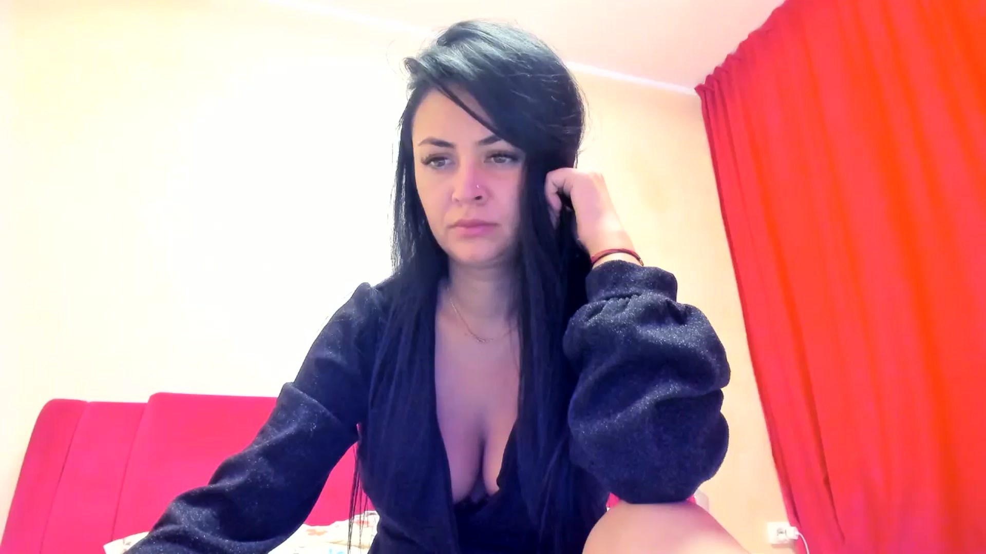Gallery image thumbnail from E13Ktra_'s myfreecams stream on, 01/22/2025, 22:51 image 20 of 20