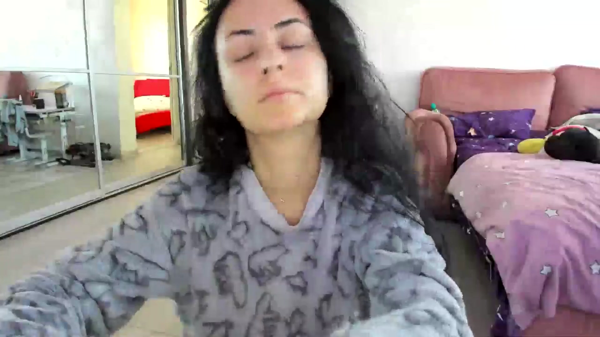 Gallery image thumbnail from E13Ktra_'s myfreecams stream on, 11/05/2025, 07:22 image 17 of 20