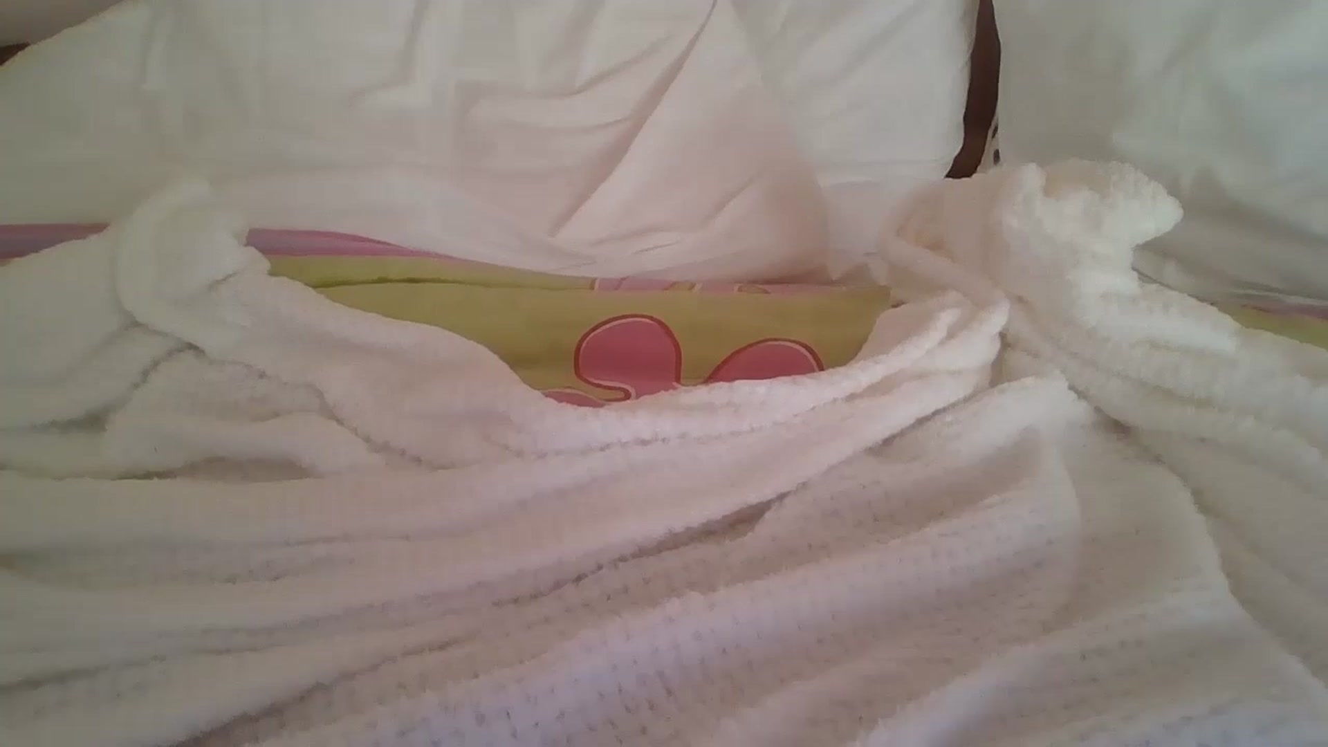 Gallery image thumbnail from EARLYFLOWER's myfreecams stream on, 01/06/2025, 14:46 image 16 of 20