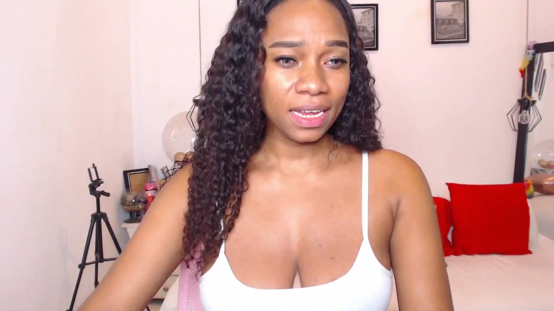 Gallery image thumbnail from EBONNY69's myfreecams stream on, 01/19/2026, 24:14 image 20 of 20