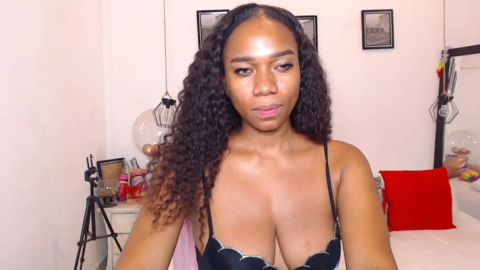 Gallery image thumbnail from EBONNY69's myfreecams stream on, 01/22/2026, 01:49 image 17 of 20
