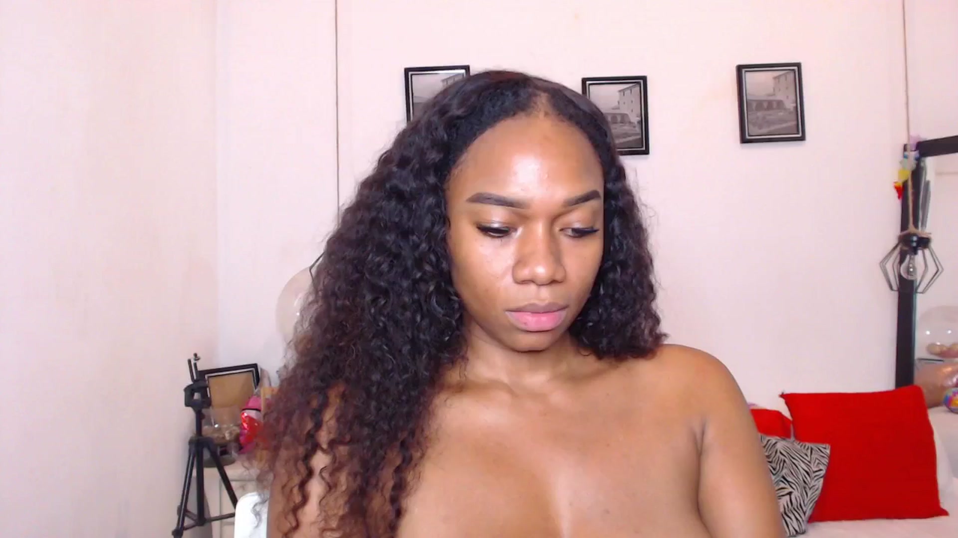 Gallery image thumbnail from EBONNY69's myfreecams stream on, 01/23/2026, 02:12 image 10 of 20