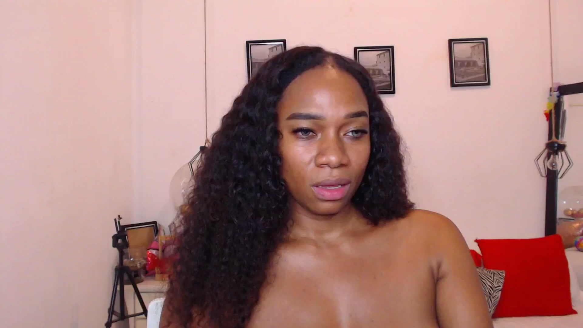 Gallery image thumbnail from EBONNY69's myfreecams stream on, 01/23/2026, 02:12 image 16 of 20