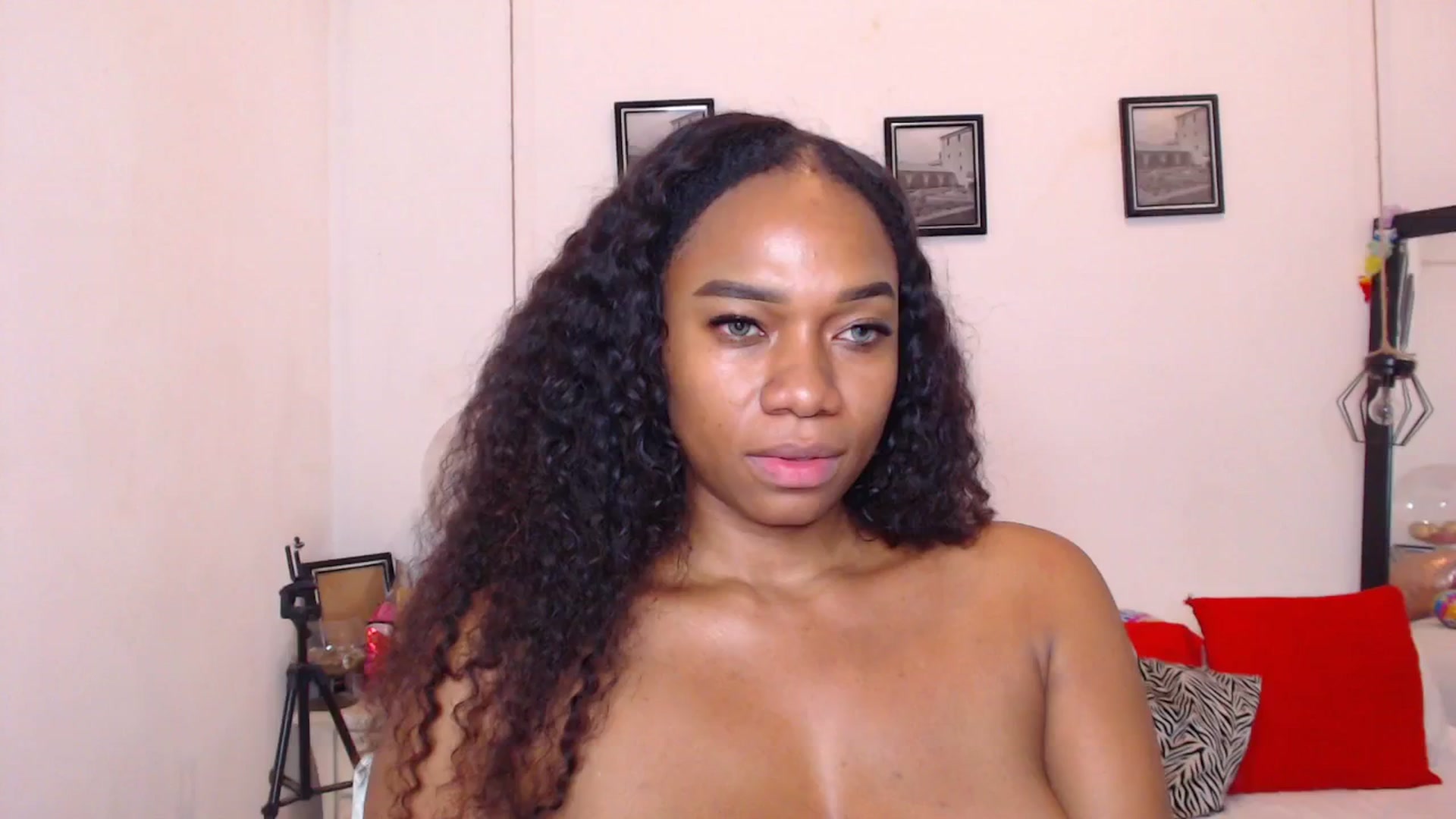 Gallery image thumbnail from EBONNY69's myfreecams stream on, 01/23/2026, 02:12 image 9 of 20