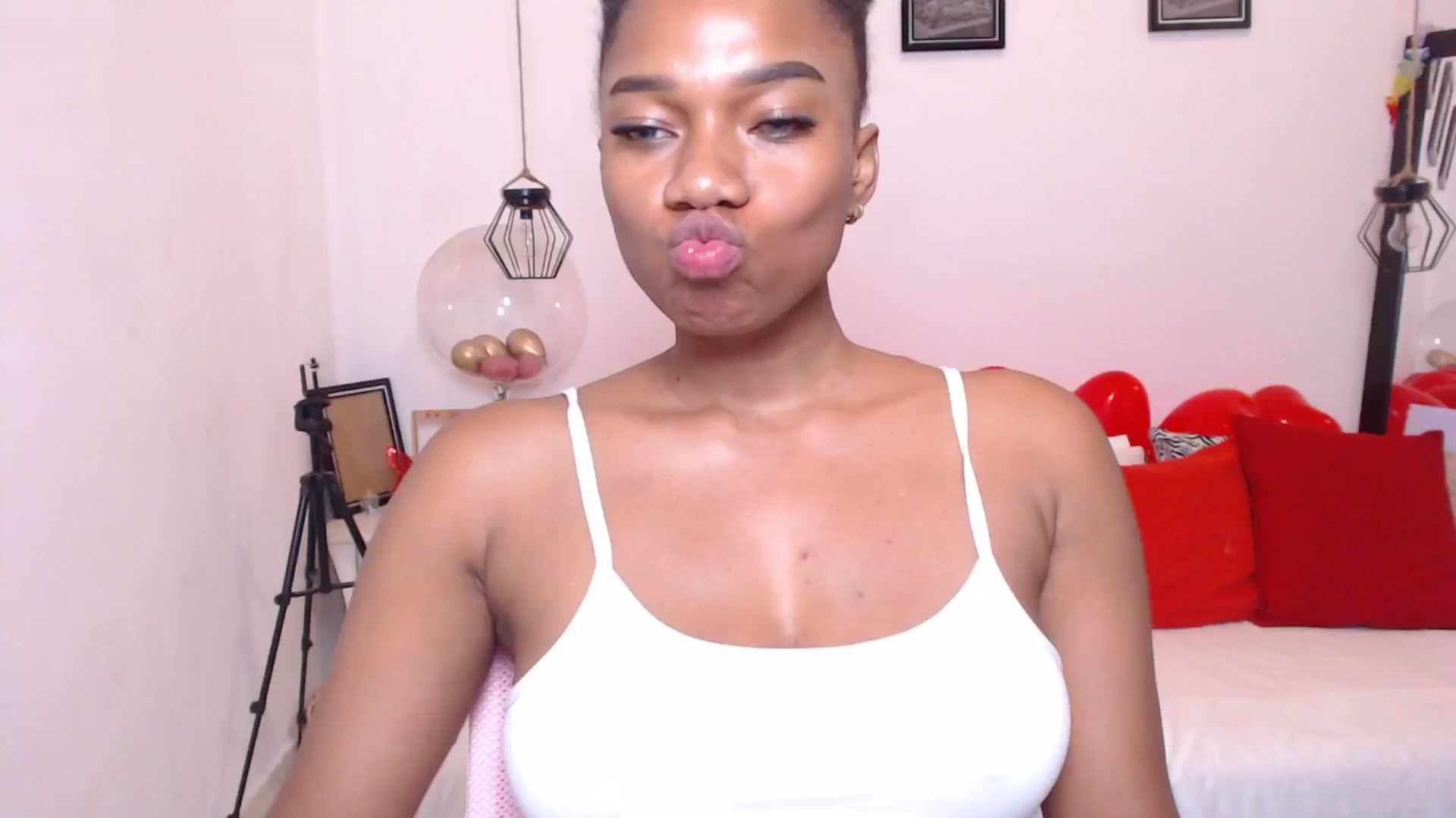 Gallery image thumbnail from EBONNY69's myfreecams stream on, 02/19/2026, 01:23 image 7 of 20