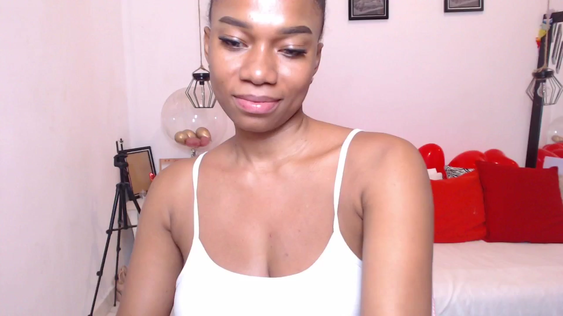 Gallery image thumbnail from EBONNY69's myfreecams stream on, 02/19/2026, 01:23 image 12 of 20